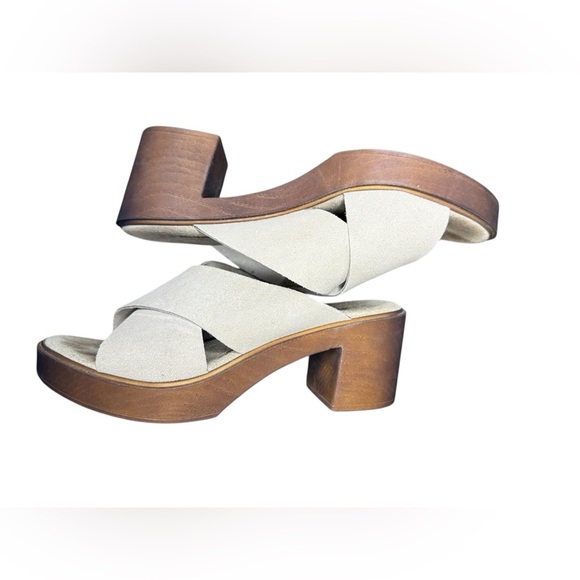 BioNatura Sandals/ Heels Size 9 1/2 - Picture 4 of 6